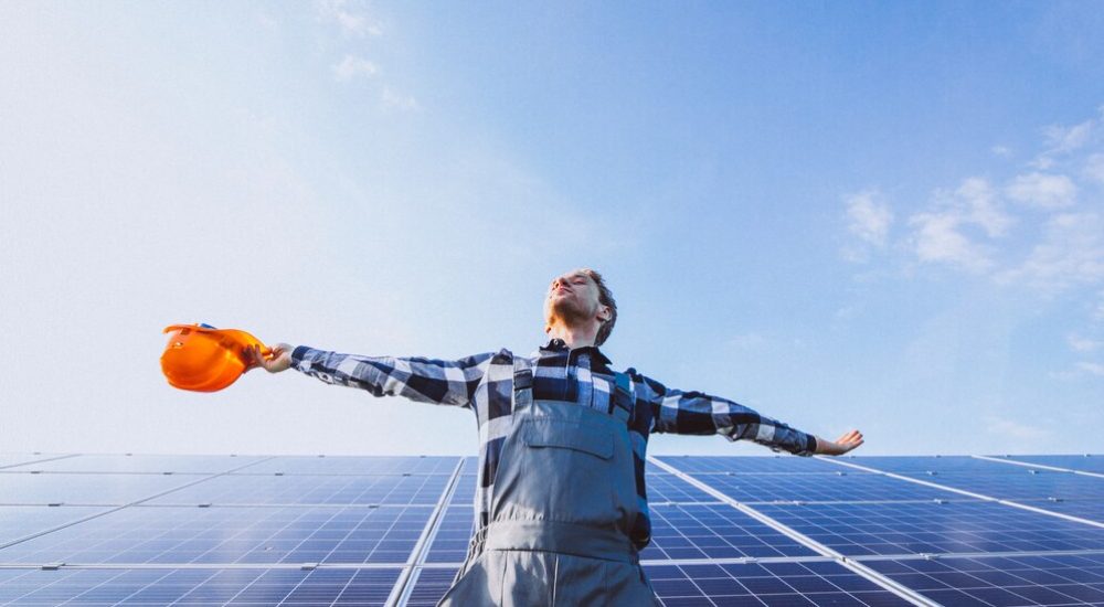 solar-panel-cleaning-lahore